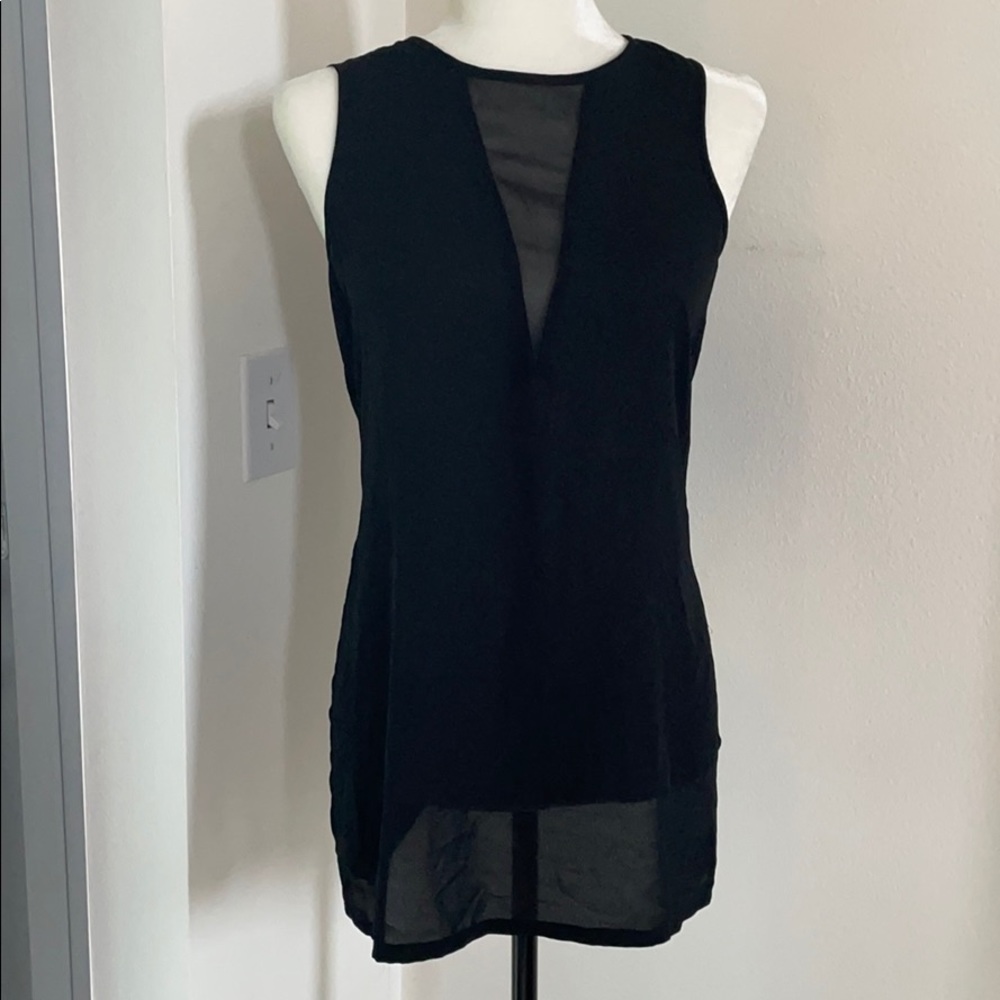 NWT black Express top